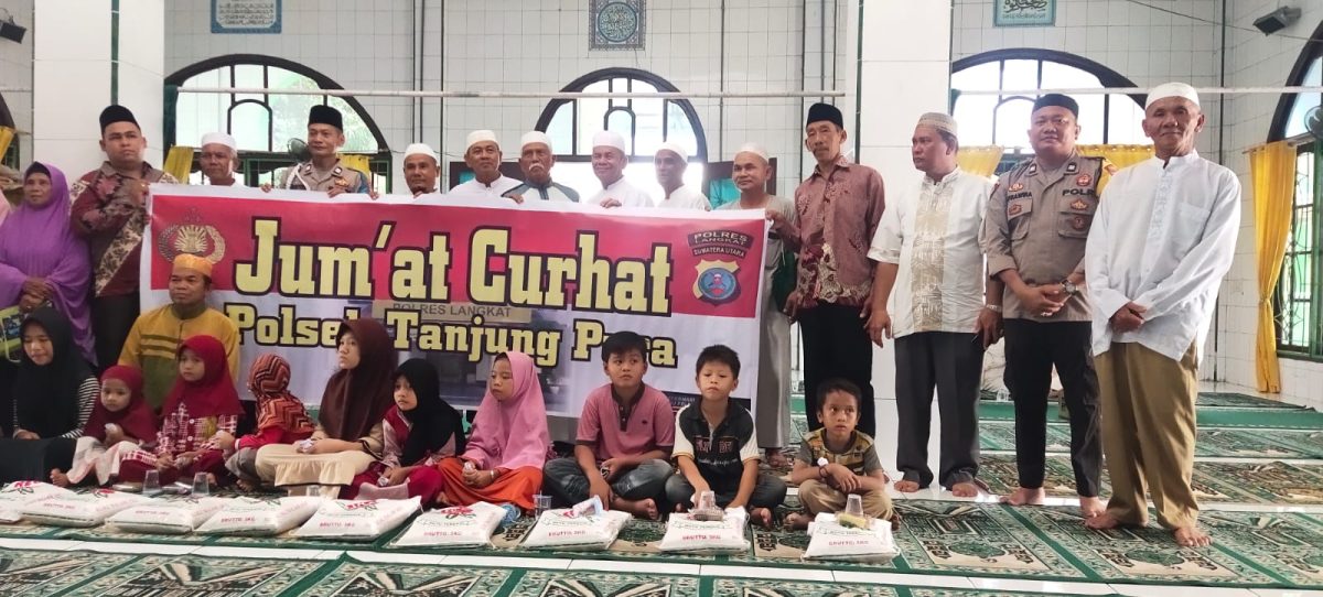 – Kegiatan ” Jum’at Curhat “, Polsek Tanjung Pura Langkat. Di Masjid Masyaiyah, Desa Serapuh Asli Di Sambut Baik –
