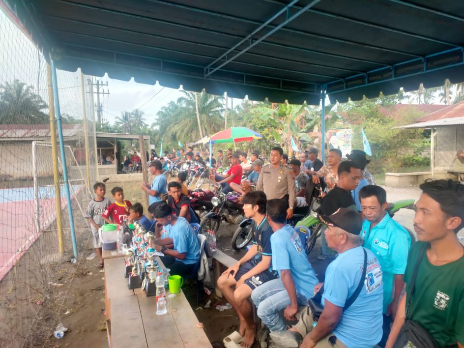 Pengamanan Open Turnamen Futsal Se-Kabupaten Langkat Di Senggarakan Di Desa Pematang Cengal Langkat.
