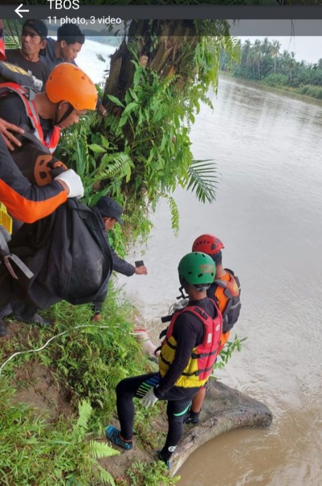Adanya Informasi Di Temukan Orang Hanyut Di Aliran Sungai Wampu Polsek Tanjung Pura Gerak Cepat Kelokasi ” TKP “.
