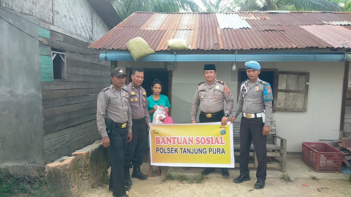 Polsek Tanjung Pura, Dalam Rangka Program Beyond Trust Dan Melaksanakan Bantuan Bansos Ke-Masyarakat
