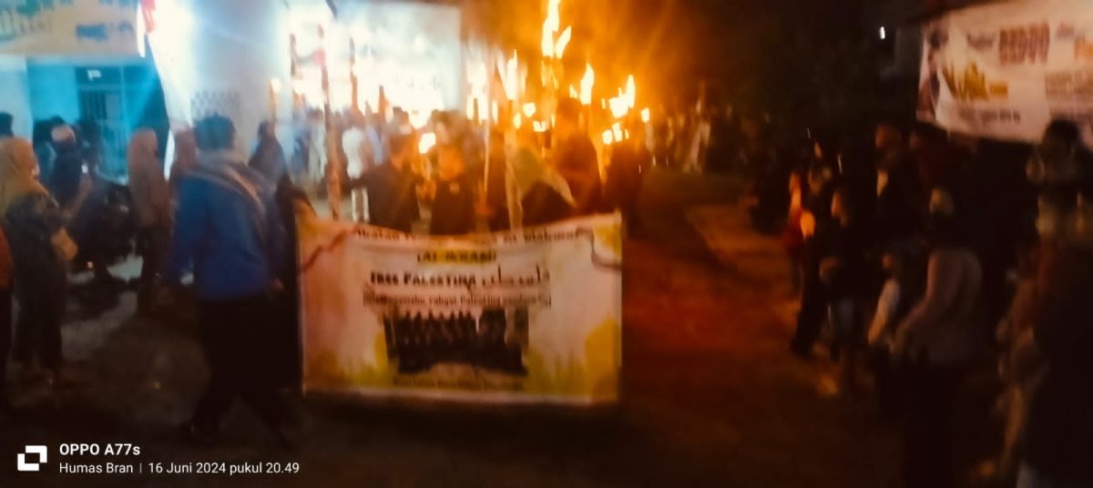 Festival Pawai Obor Dalam Rangka Memeriahkan Hari Raya Idul Adha 1445 H 2024 M. di Wilkum Polsek Pangkalan  Brandan, Kab.Langkat.