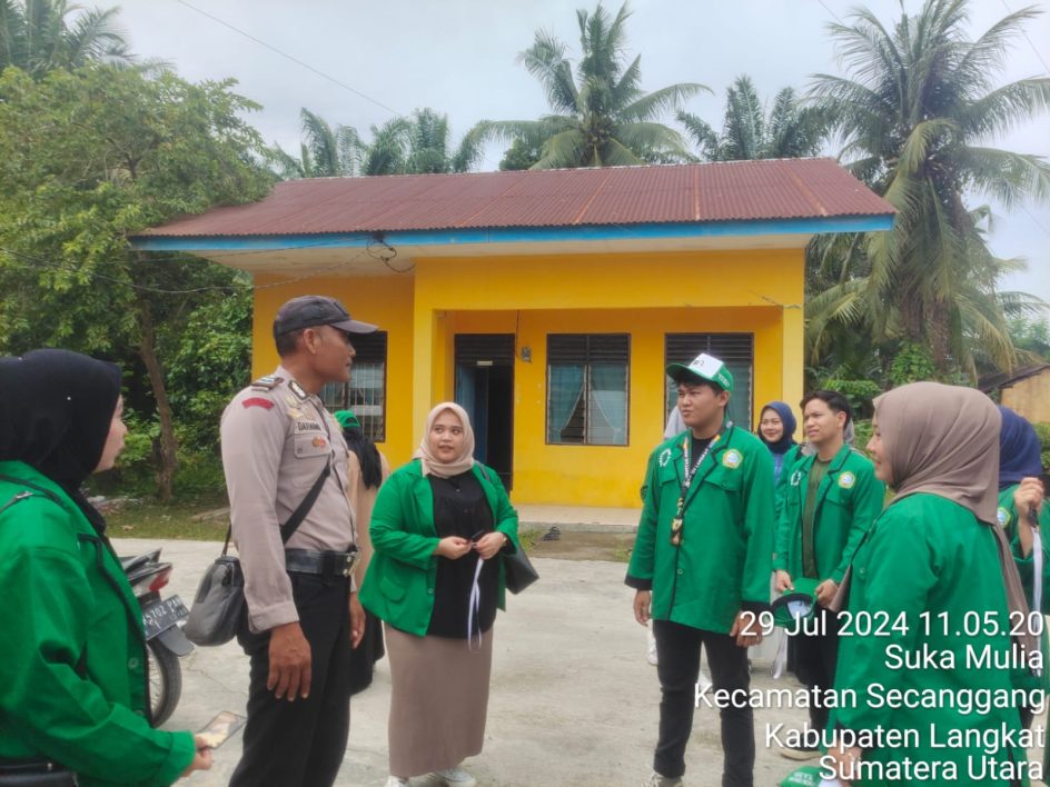 Bhabinkamtibmas Desa Suka Mulia Mengedukasi Mahasiswa Universitas Islam Negeri Medan ( UIN ).